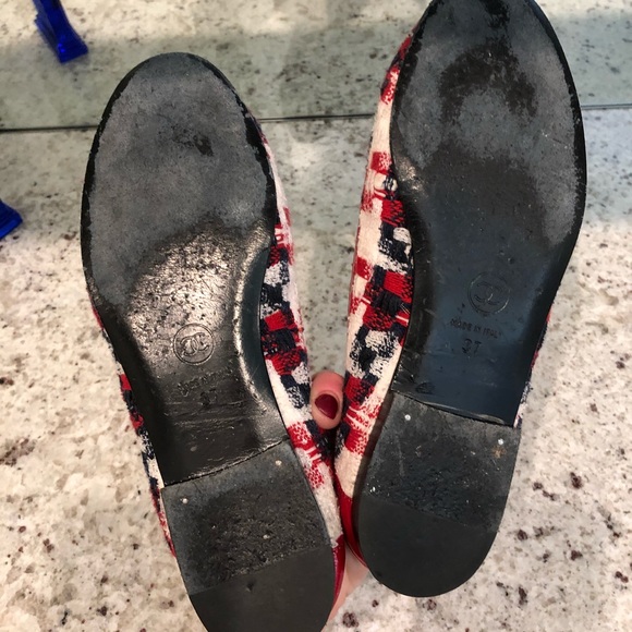 Chanel classic two tone ballet flats size 37 - Picture 2 of 7